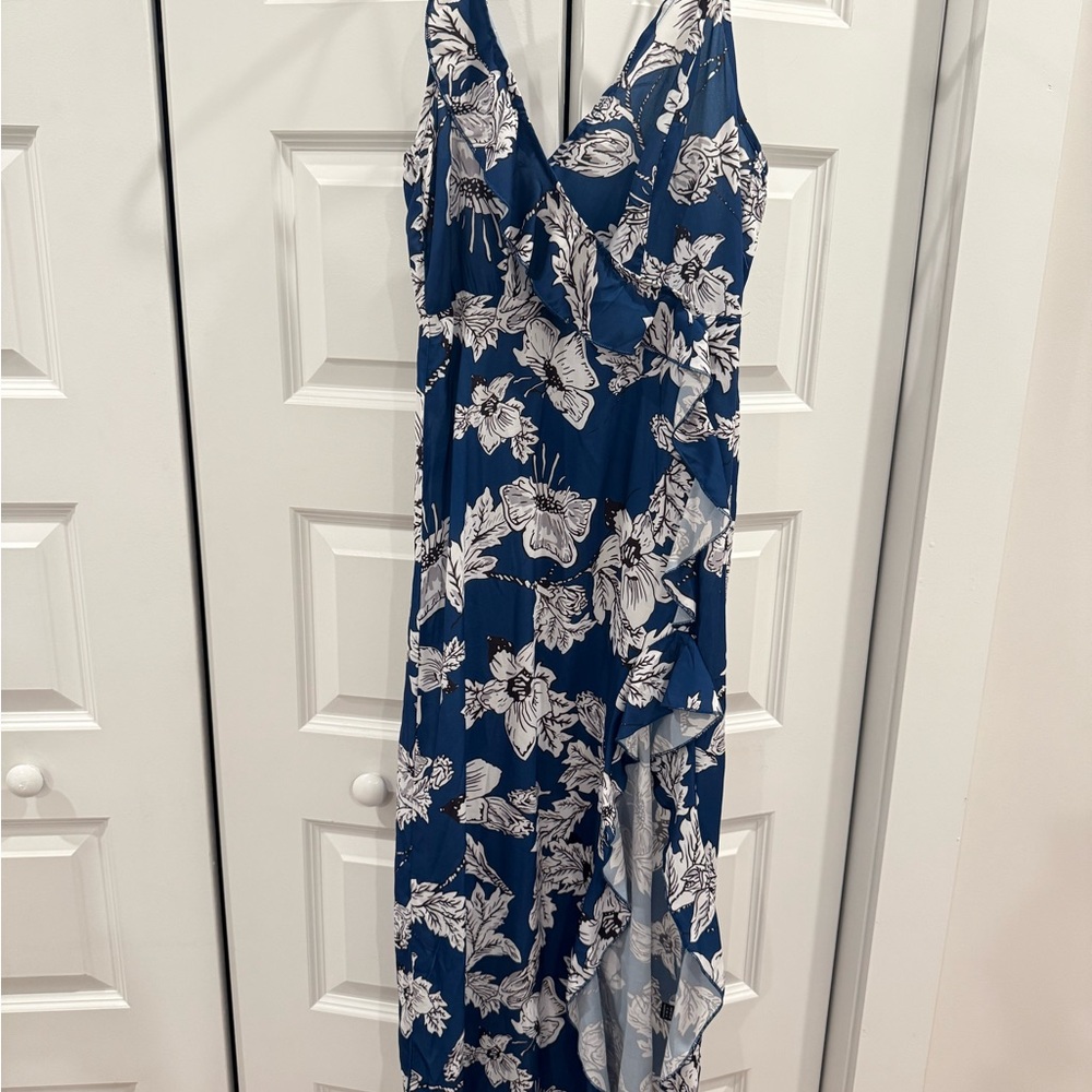 SHEIN Asymmetrical White and Cream Sundress